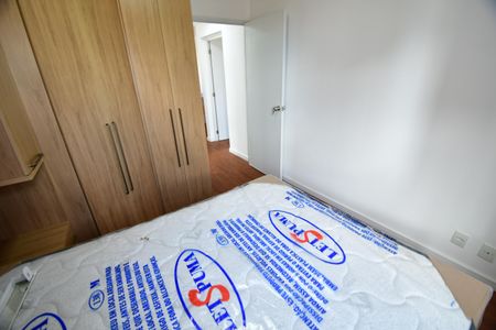 Quarto 1 de apartamento para alugar com 2 quartos, 54m² em Vila Itapura, Campinas