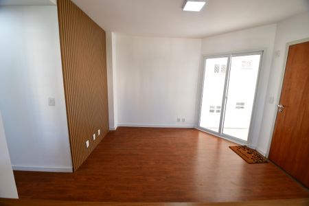 Sala de apartamento para alugar com 2 quartos, 54m² em Vila Itapura, Campinas