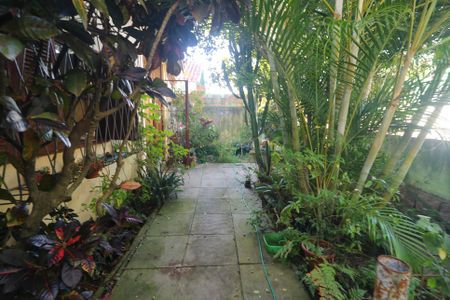 Casa à venda com 250m², 3 quartos e 2 vagasJardim