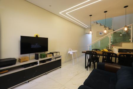 Sala de casa à venda com 3 quartos, 99m² em Chácara Belenzinho, São Paulo
