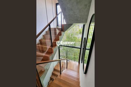 Casa à venda com 520m², 3 quartos e 4 vagas