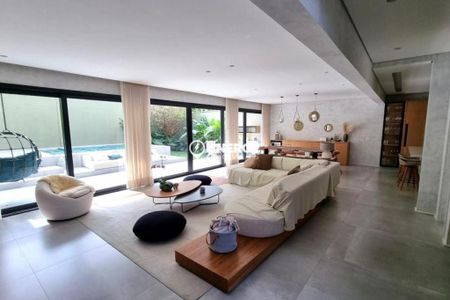 Casa à venda com 3 quartos, 520m² em Brooklin, São Paulo