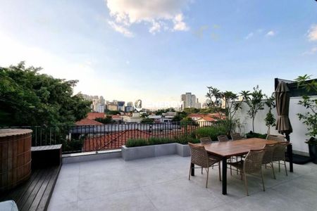 Casa à venda com 520m², 3 quartos e 4 vagas