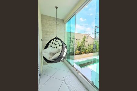 Casa à venda com 3 quartos, 184m² em Parque da Vila Prudente, São Paulo