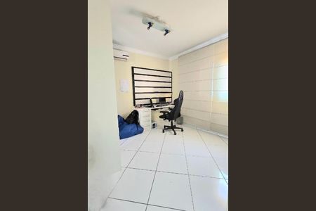 Casa à venda com 3 quartos, 184m² em Parque da Vila Prudente, São Paulo