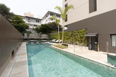 Studio para alugar com 26m², 1 quarto e sem vagaPiscina