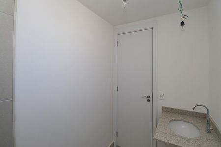 Apartamento à venda com 155m², 3 quartos e 2 vagasBanheiro da Suíte 2