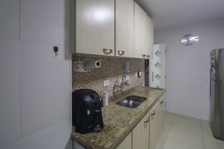 Apartamento para alugar com 64m², 2 quartos e 1 vagaCozinha