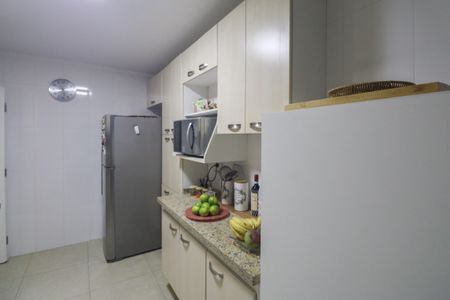 Apartamento para alugar com 64m², 2 quartos e 1 vagaCozinha