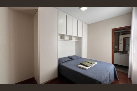 Apartamento à venda com 40m², 1 quarto e 1 vagaquarto 