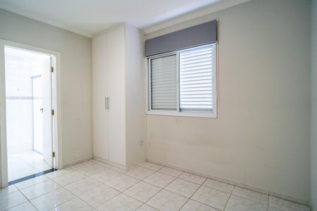 Apartamento para alugar com 77m², 2 quartos e 1 vagaSuíte