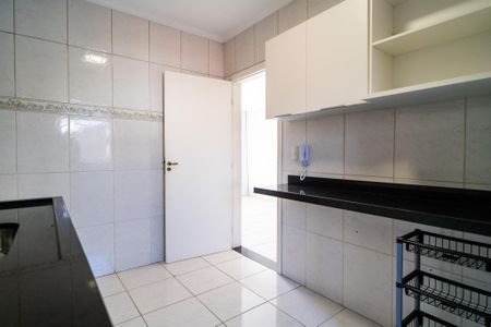 Apartamento para alugar com 77m², 2 quartos e 1 vagaCozinha