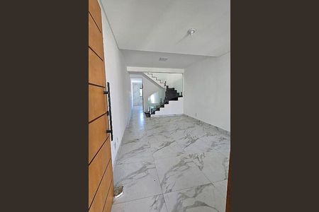 Casa à venda com 3 quartos, 145m² em Parque São Lucas, São Paulo
