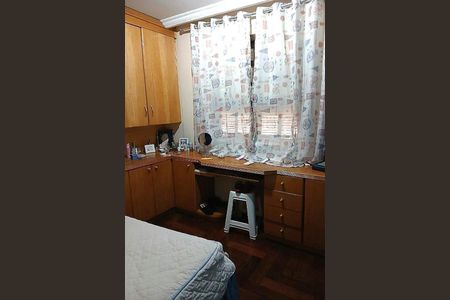 Casa à venda com 135m², 3 quartos e 5 vagas