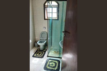 Casa à venda com 135m², 3 quartos e 5 vagas