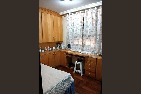 Casa à venda com 135m², 3 quartos e 5 vagas