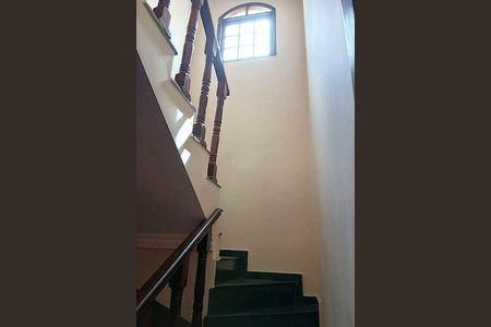 Casa à venda com 135m², 3 quartos e 5 vagas