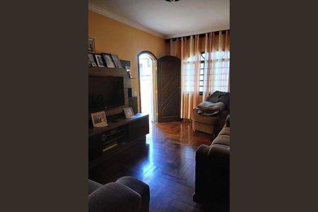 Casa à venda com 3 quartos, 135m² em Jardim Angela (Zona Leste), São Paulo