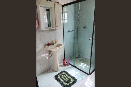 Casa à venda com 135m², 3 quartos e 5 vagas