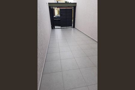 Casa à venda com 110m², 3 quartos e 2 vagas