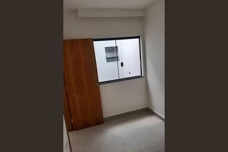 Casa à venda com 110m², 3 quartos e 2 vagas