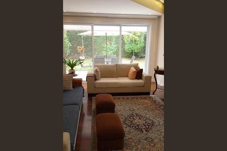 Casa à venda com 3 quartos, 270m² em Alphaville, Santana de Parnaíba