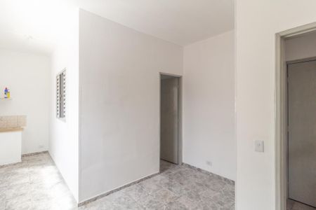 Casa para alugar com 67m², 2 quartos e sem vagaCopa