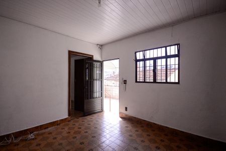 Casa para alugar com 198m², 2 quartos e 1 vagaSala 
