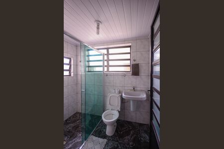 Casa para alugar com 198m², 2 quartos e 1 vagaBanheiro 