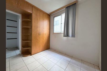 Quarto 1 de apartamento à venda com 2 quartos, 50m² em Santa Efigênia, Belo Horizonte