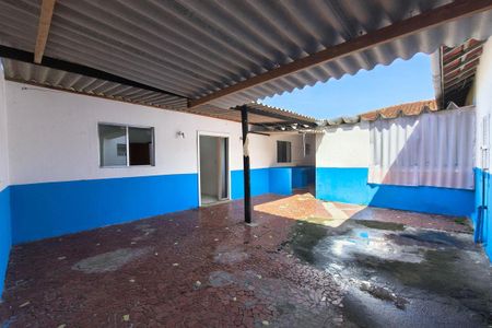 Casa de condomínio para alugar com 70m², 2 quartos e 2 vagasQuintal 