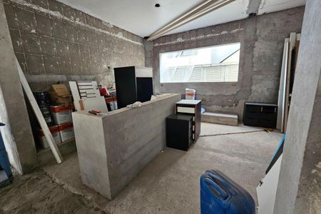 Casa à venda com 253m², 4 quartos e 4 vagas