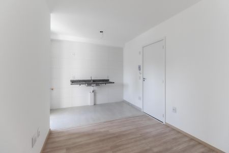 Sala - Cozinha de apartamento para alugar com 1 quarto, 33m² em Cidade Antônio Estêvão de Carvalho, São Paulo