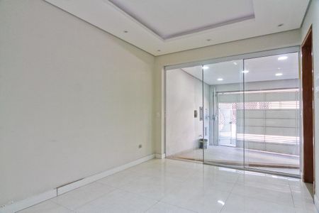 Sala de casa à venda com 3 quartos, 140m² em Vila Zat, São Paulo
