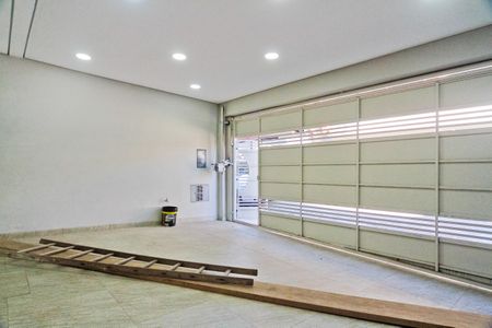 Casa à venda com 140m², 3 quartos e 2 vagasÁrea externa
