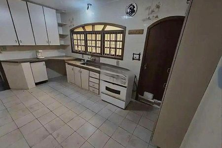 Casa à venda com 3 quartos, 135m² em Vila Medeiros, São Paulo