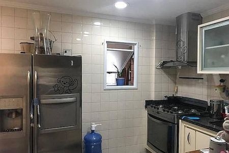 Casa à venda com 3 quartos, 141m² em Rio Pequeno, São Paulo