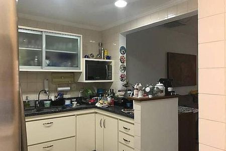 Casa à venda com 3 quartos, 141m² em Rio Pequeno, São Paulo