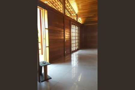 Casa para alugar com 4 quartos, 216m² em São Fernando Residencia, Barueri