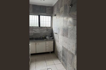 Casa para alugar com 6 quartos, 254m² em Jardim Nossa Senhora Aparecida, São Paulo
