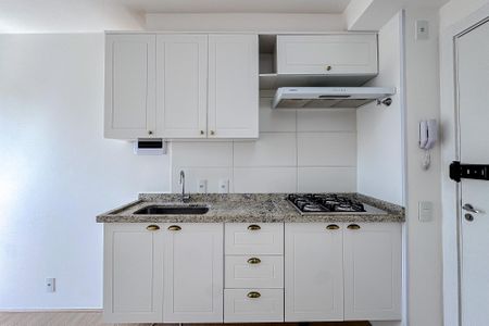 Apartamento para alugar com 27m², 1 quarto e sem vaga Apartamento para alugar com 27m², 1 quarto e sem vagaCozinha e Área de Serviço
