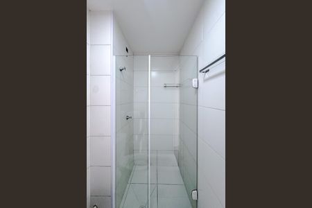 Apartamento para alugar com 27m², 1 quarto e sem vaga Apartamento para alugar com 27m², 1 quarto e sem vagaBanheiro da Suíte