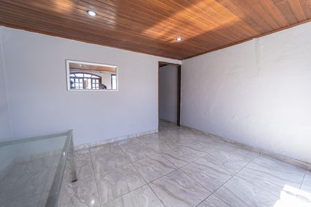 Sala de casa para alugar com 2 quartos, 75m² em Cidade Patriarca, São Paulo