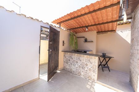 Casa para alugar com 75m², 2 quartos e 1 vagaÁrea gourmet