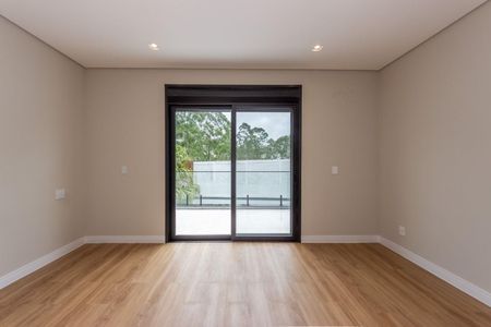 Casa à venda com 4 quartos, 378m² em Morada dos Pinheiros (Aldeia da Serra), Barueri