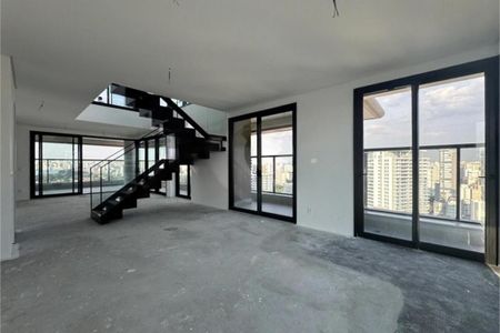 Apartamento à venda com 281m², 4 quartos e 3 vagas