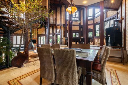 Casa à venda com 4 quartos, 550m² em Morada dos Pássaros, Barueri