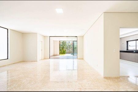 Casa à venda com 4 quartos, 420m² em Residencial Tambore, Barueri