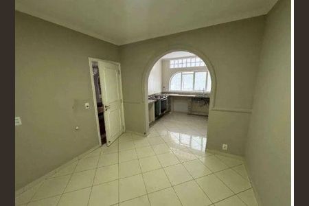 Casa à venda com 5 quartos, 800m² em Residencial Tambore, Barueri