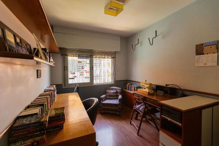 Casa à venda com 290m², 4 quartos e 2 vagas
